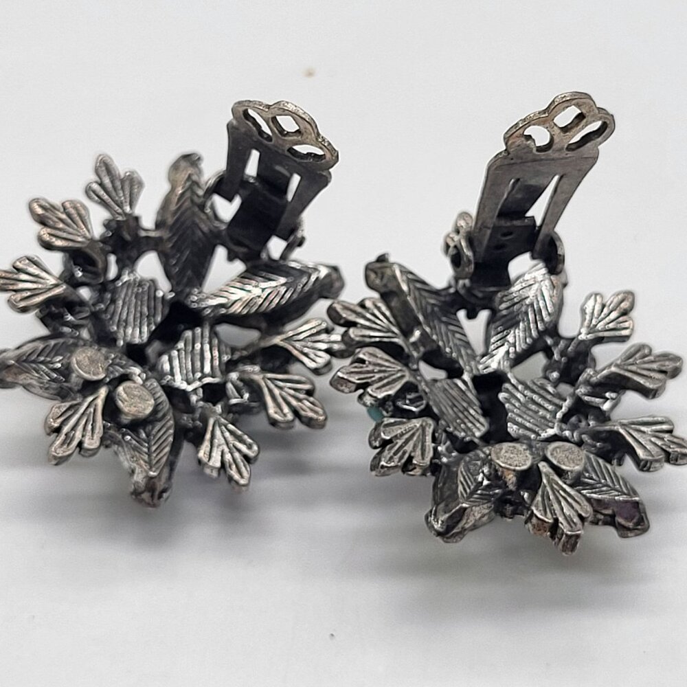 VTG Cluster AB and Pink/Purple Rhinestones Clip On Earrings Blue Accent Beads - Picture 8 of 9